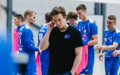 ”Odotan tulevalta kaudelta usean pelaajan läpimurtoa Suomen huipulle” – Akaa Futsal jatkaa Axerudin johdolla – taustoihin vain vähän muutoksia, pelaajisto muuttuu merkittävästi