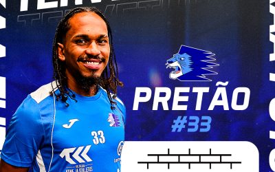 Pretão Akaa Futsalin paitaan