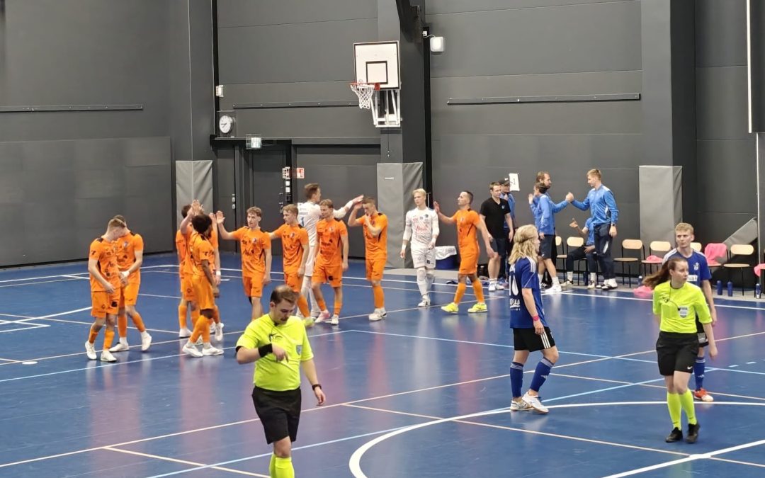 Sitkeä Akaa Futsal nousi tappioasemasta voittoon Pirkkalassa