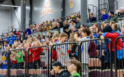 Akaa Futsal paikallispelivoittoon ennätysyleisön edessä